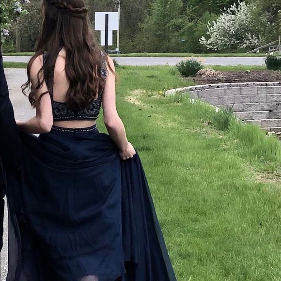 Sherri Hill Prom Dress - Picture 3 of 3